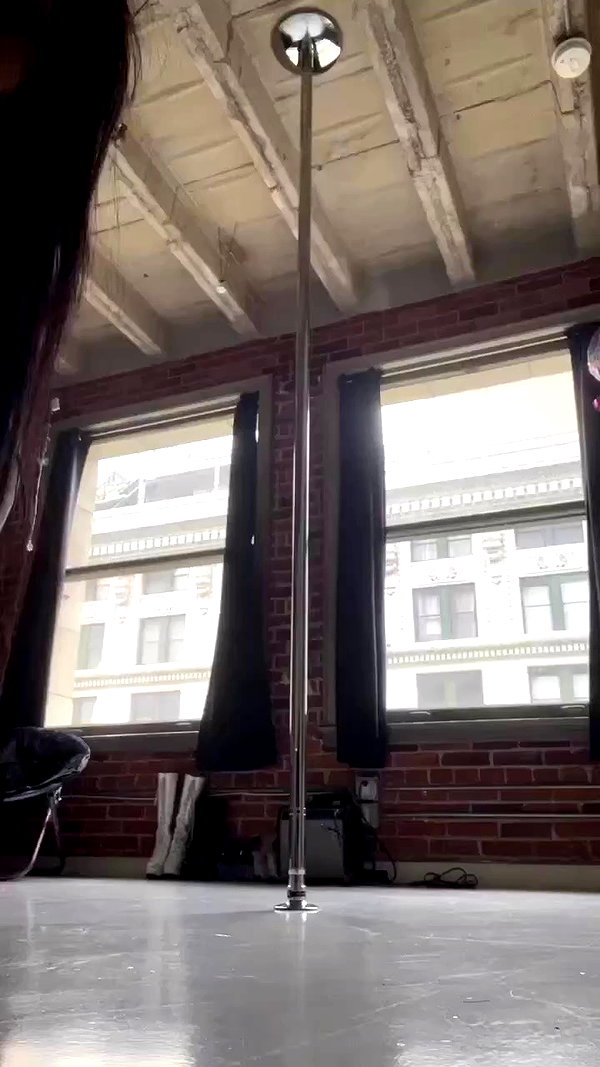 vanessa.julienne archive video preview