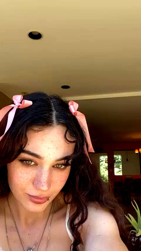 sorryiatetheapple archive video preview