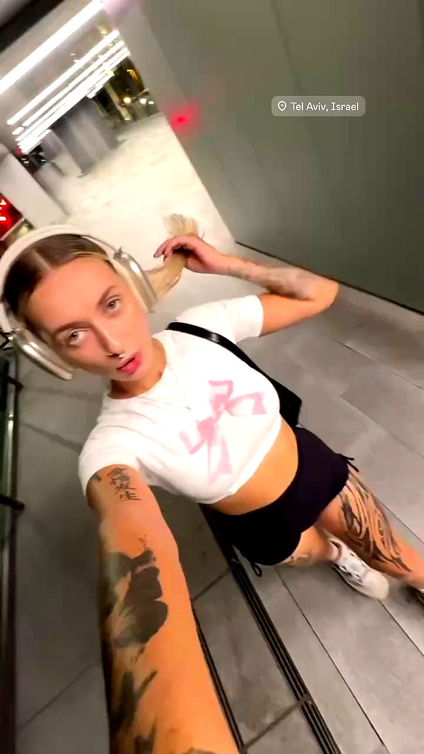 ___dana__levi archive video preview