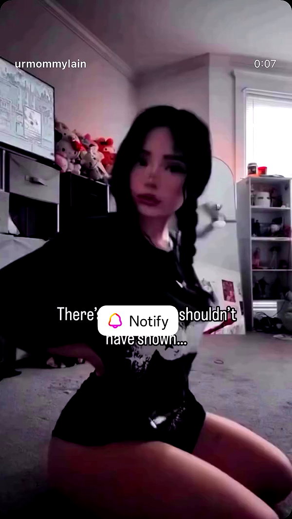 urmommylain archive video preview
