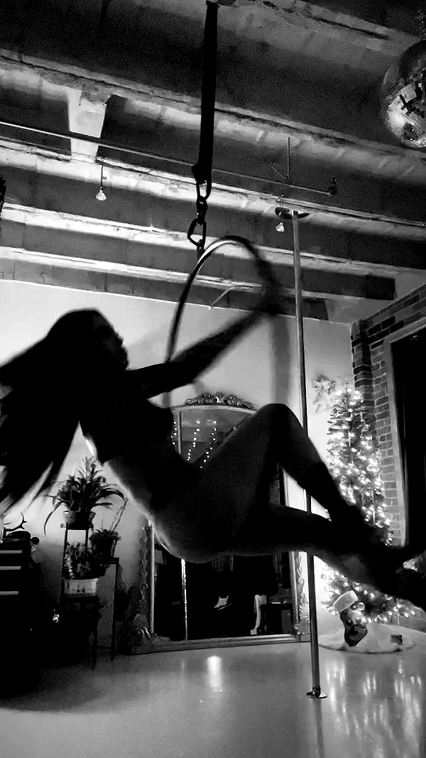 vanessa.julienne archive video preview