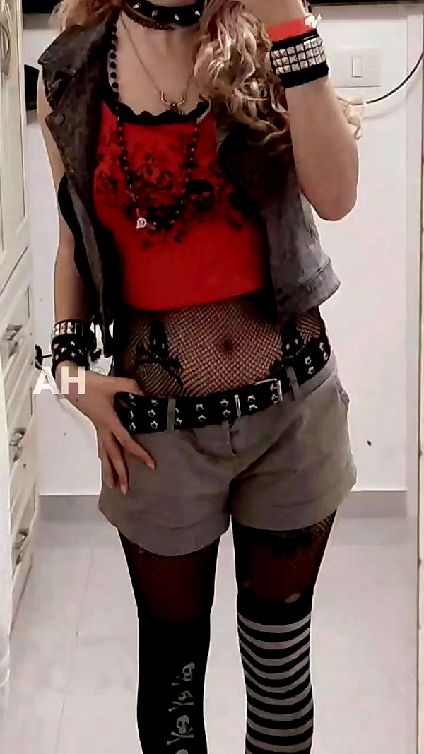 _wayw4rd_ archive video preview