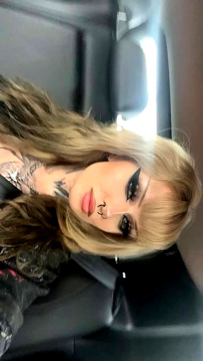 nikkibitez nikkibitez archive video