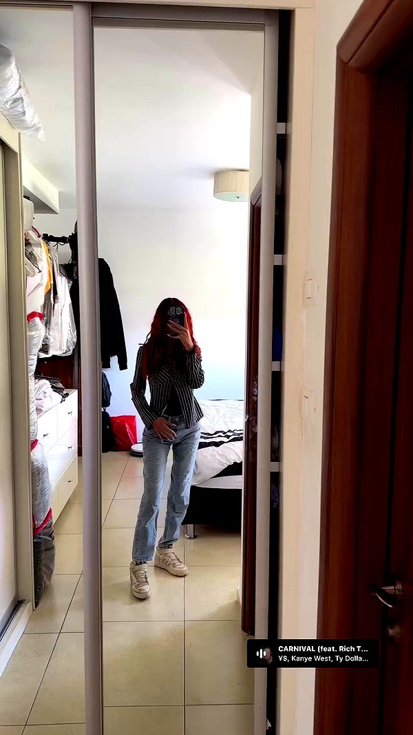 _lil_noa_ archive video preview