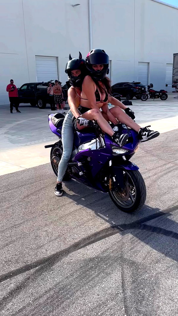 robynstunts archive video preview