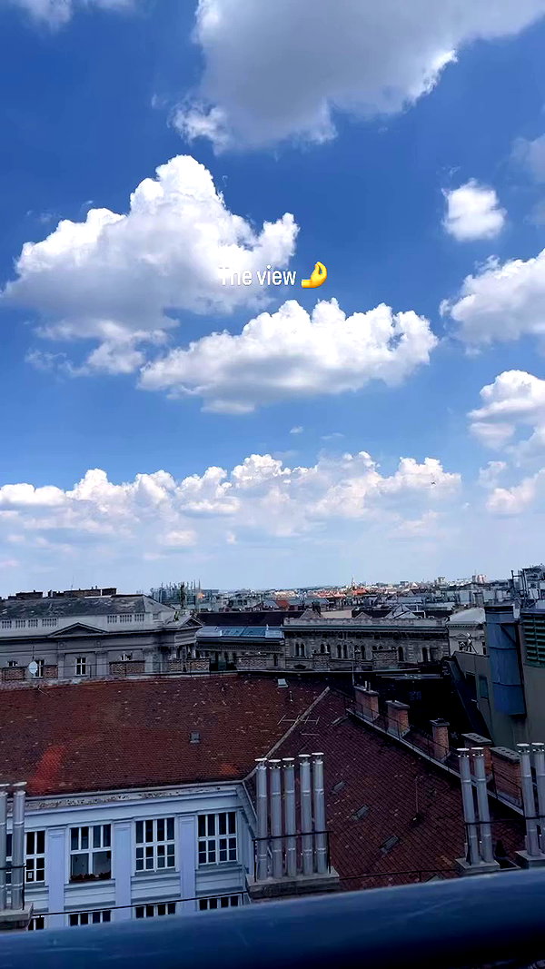mialandau archive video preview