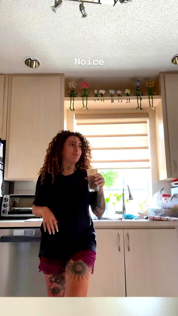 edin.karyn archive video preview
