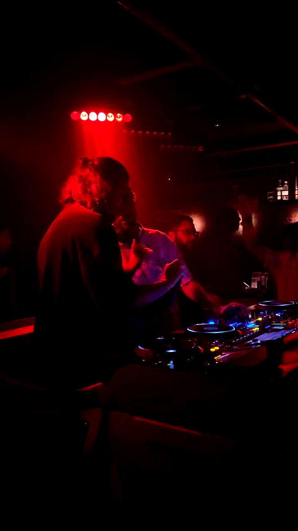 everyonelovessi archive video preview