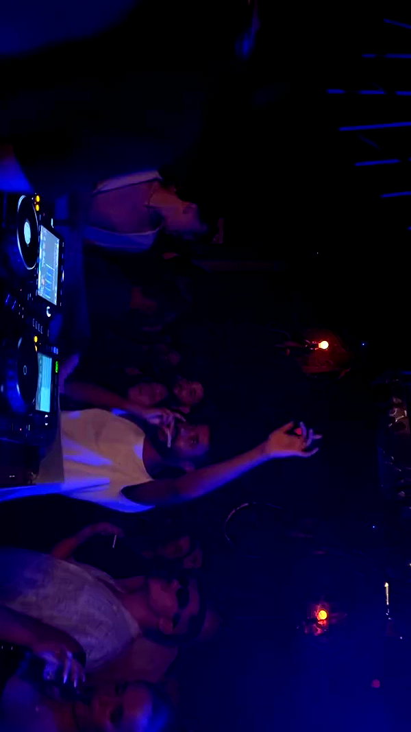 everyonelovessi archive video preview