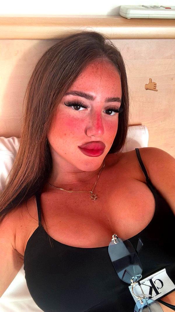 neomi_hanukayev archive video preview