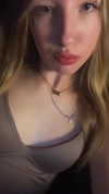 jhzoe1512 Altpins Profile Picture