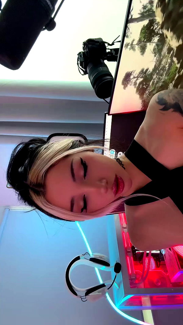 alice_alyri archive video preview