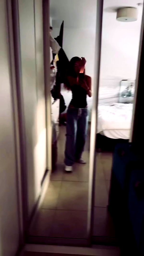 _lil_noa_ archive video preview
