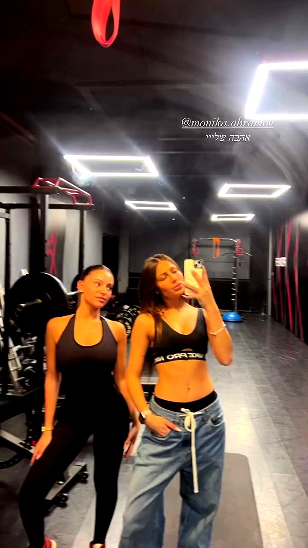 larin_manor10 archive video preview