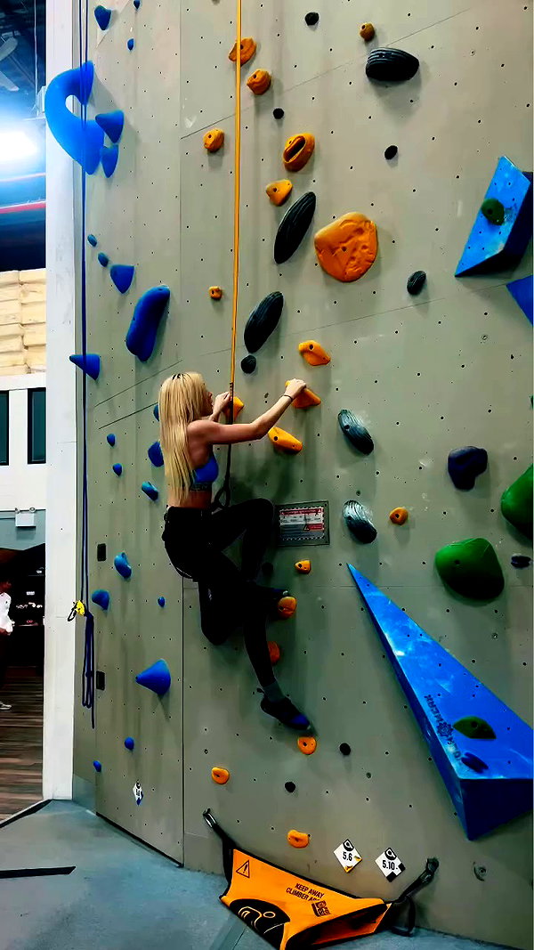 kristenhancher archive video preview