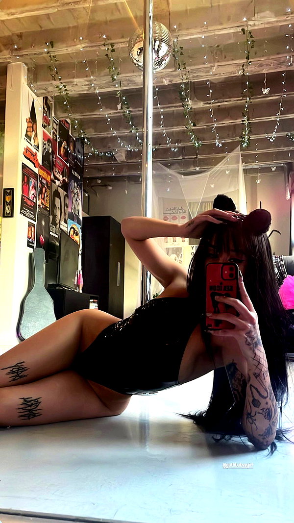 gothbabyygirl archive video preview