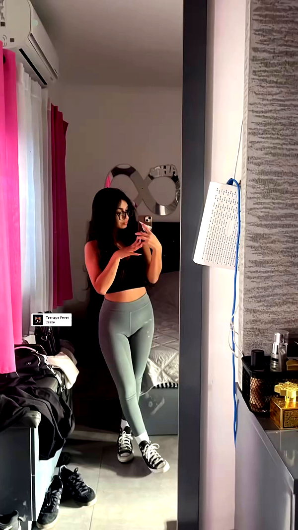 odeliapaltielov archive video preview