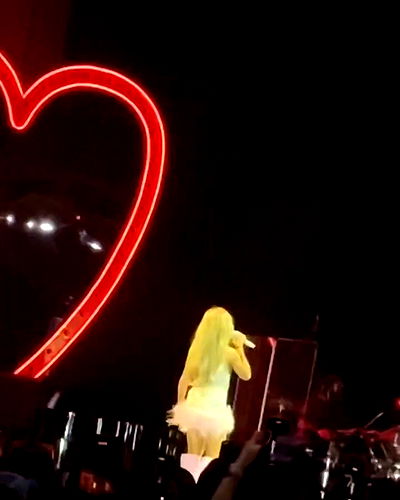 sabrinacarpenter sabrinacarpenter archive video