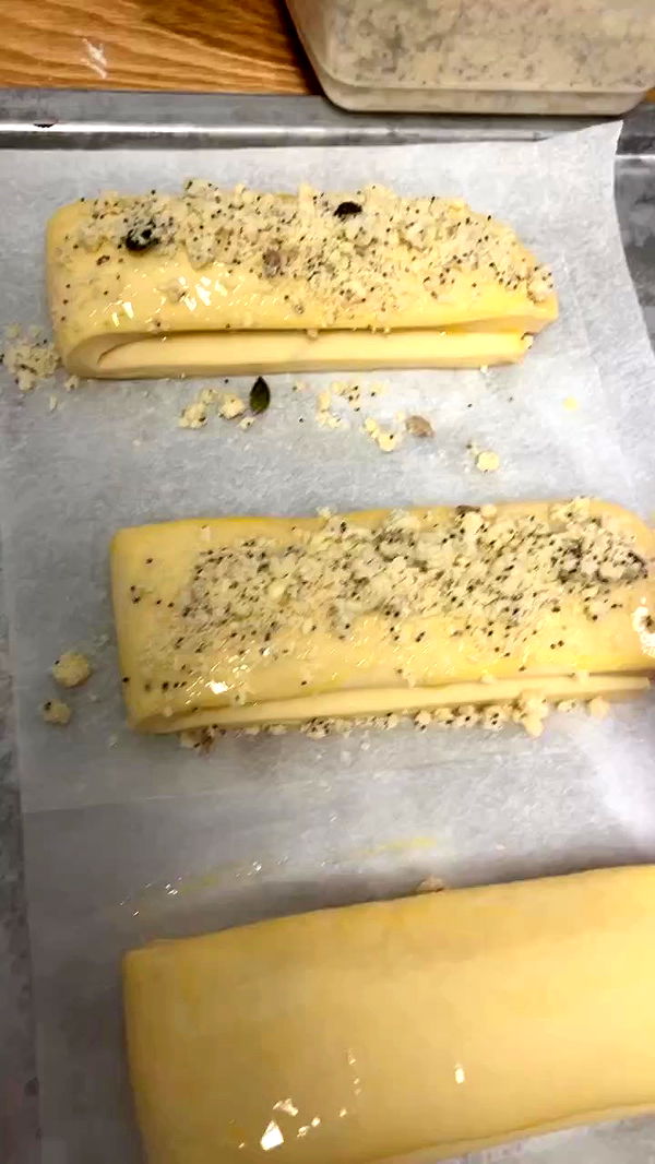 elianachetrit archive video preview