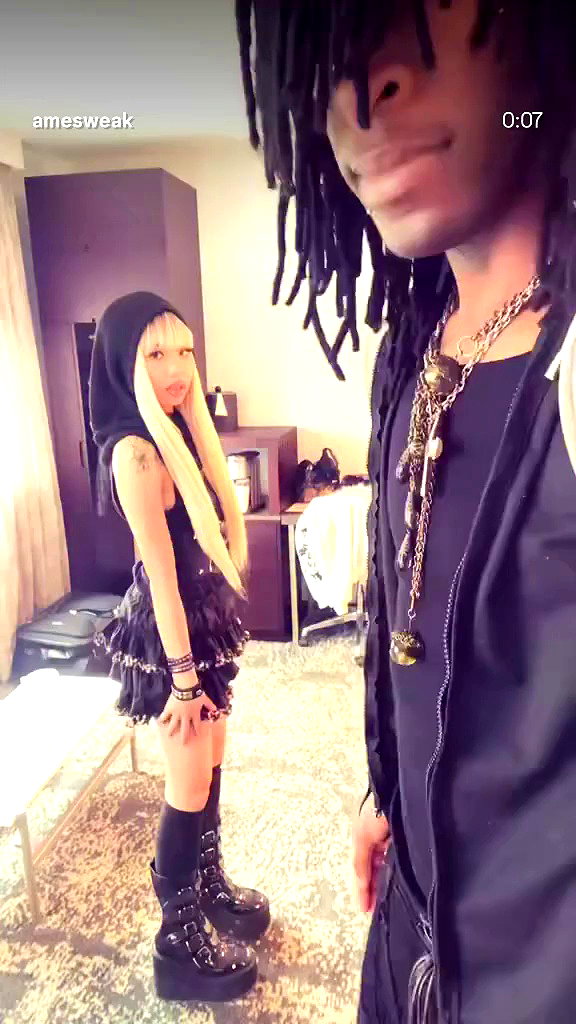 ilikesleepin_g archive video preview