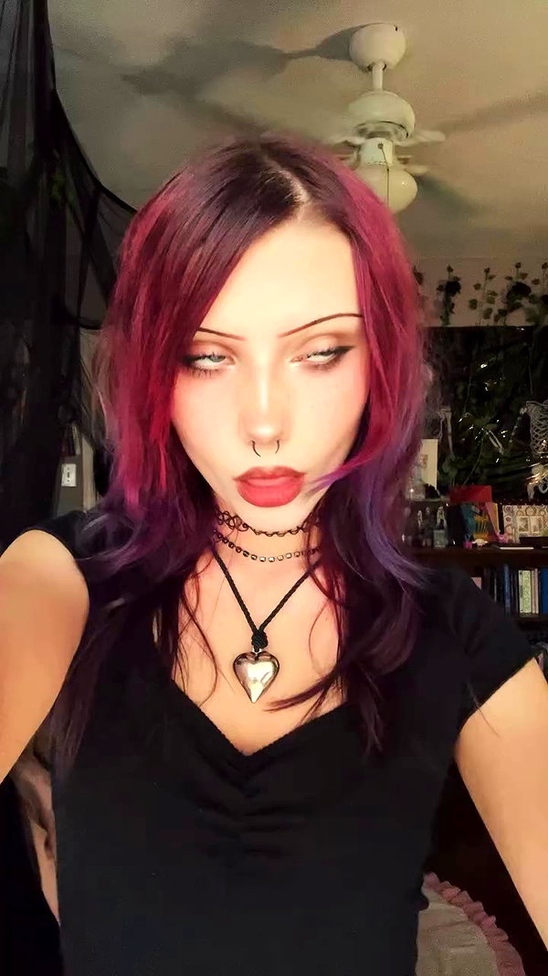 lov3r_lilly archive video preview