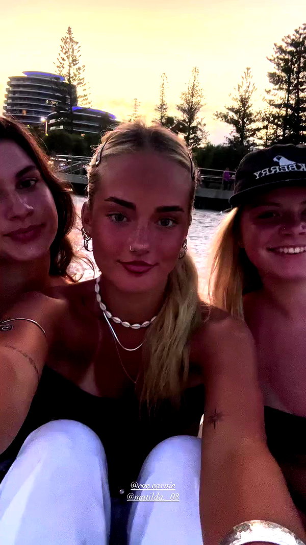 myaaalexis archive video preview