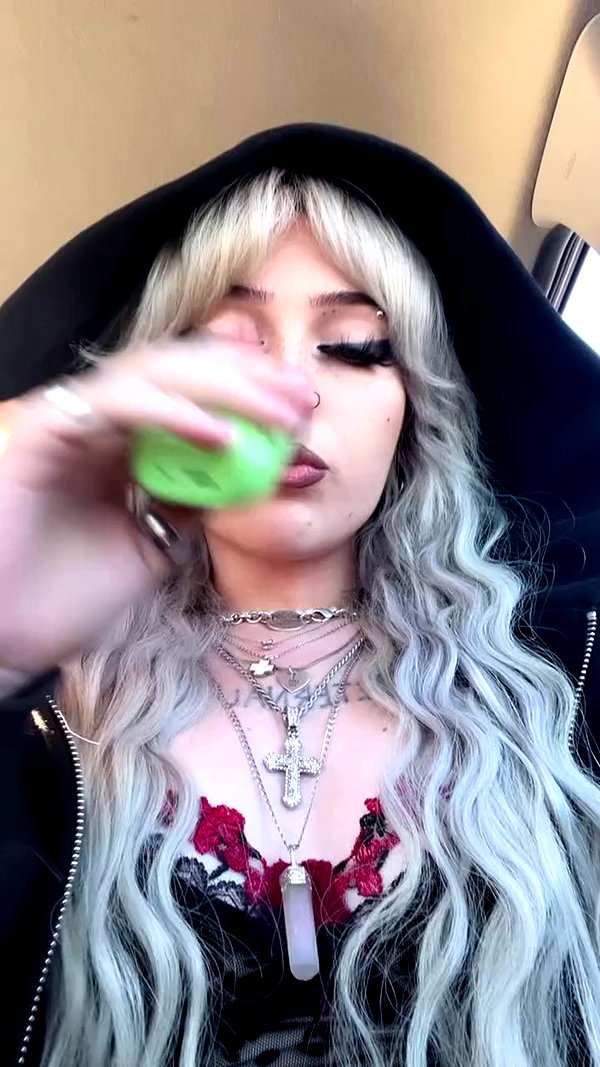 novahnovielli archive video preview