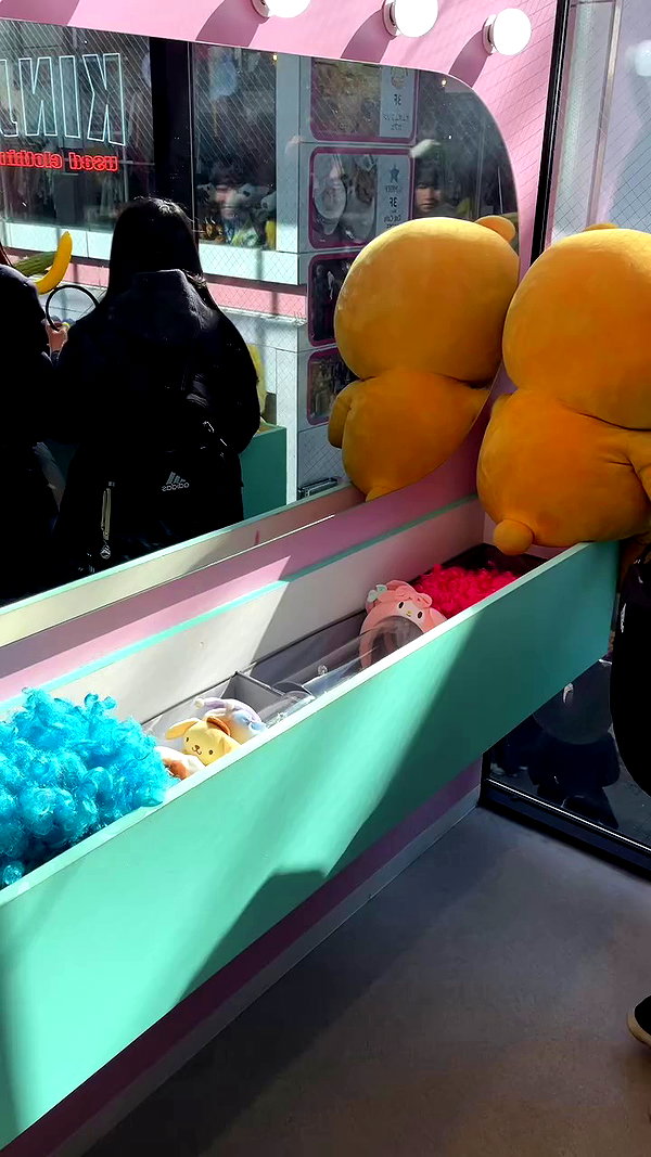candy_balll archive video preview