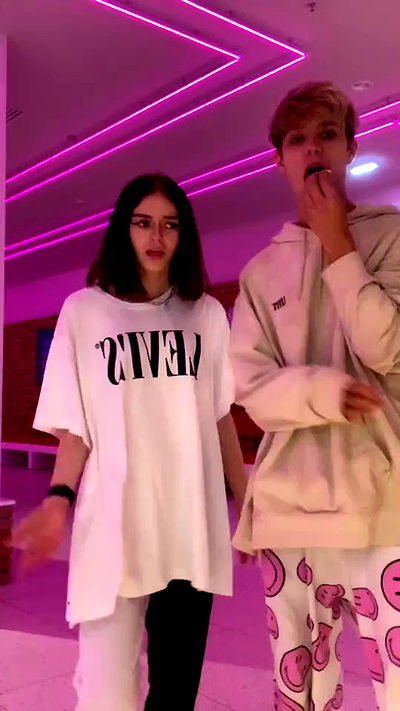 nevaaadaa nevaaadaa archive video