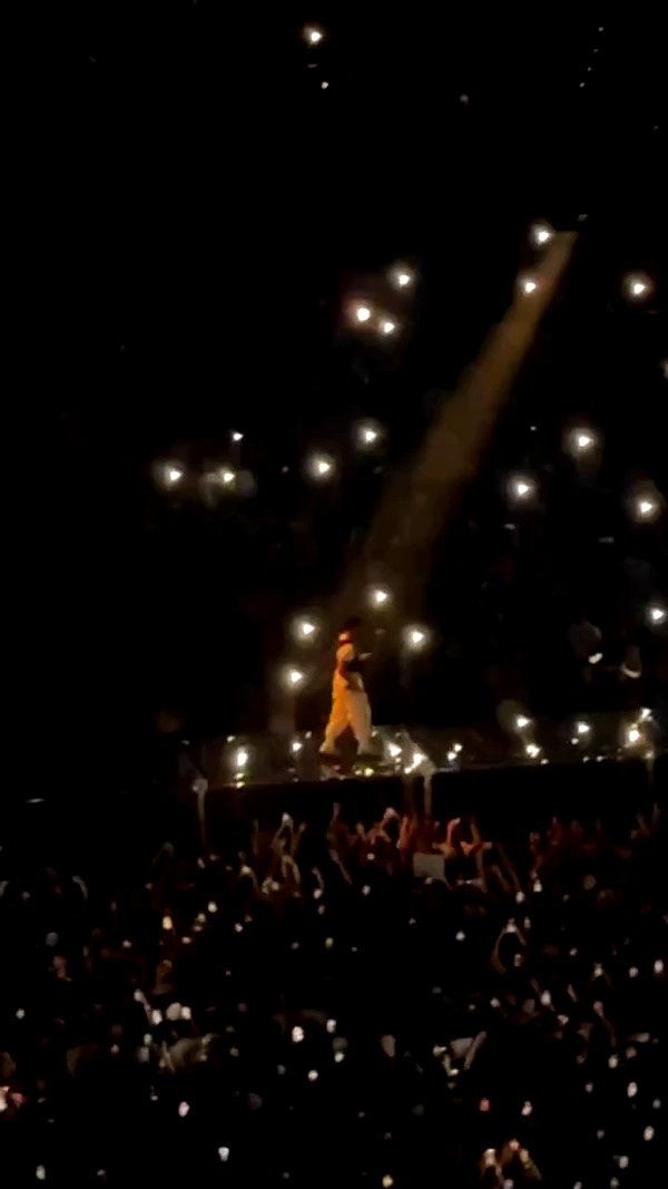 ywwyiiing archive video preview