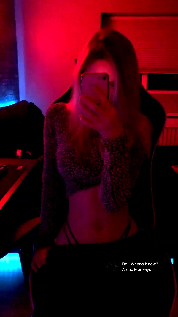 elena_blur archive video preview
