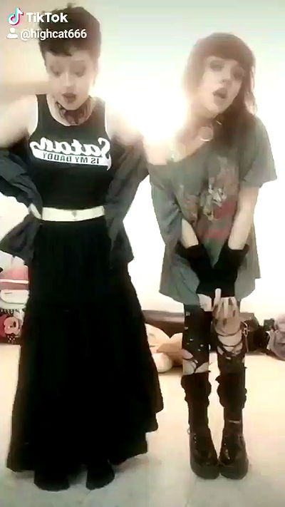 moonyyyya moonyyyya archive video