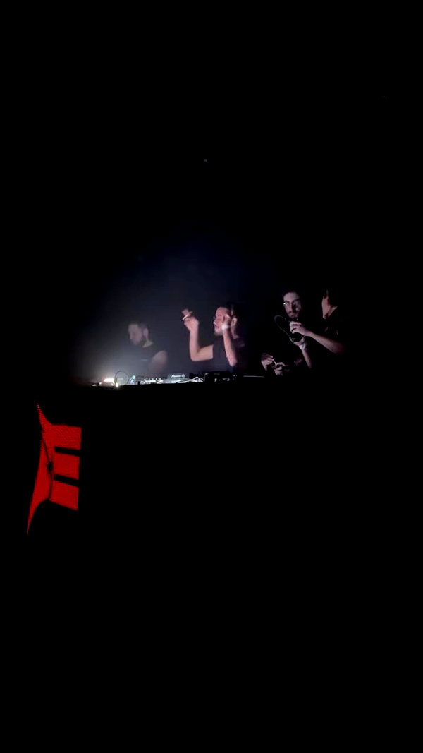 liellantsman archive video preview