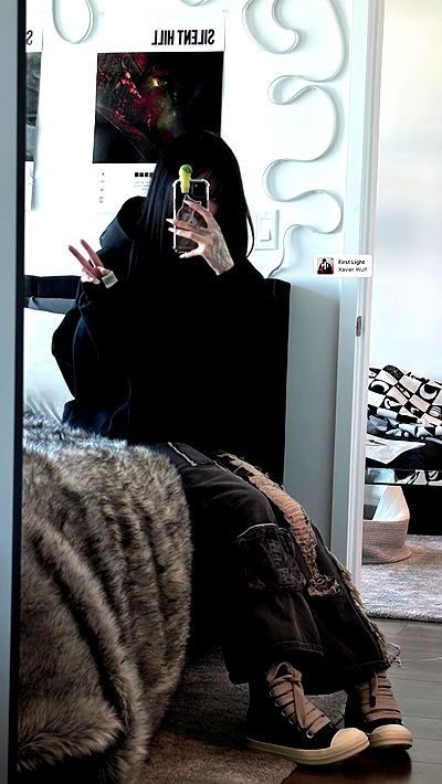 wuvkyu wuvkyu archive video