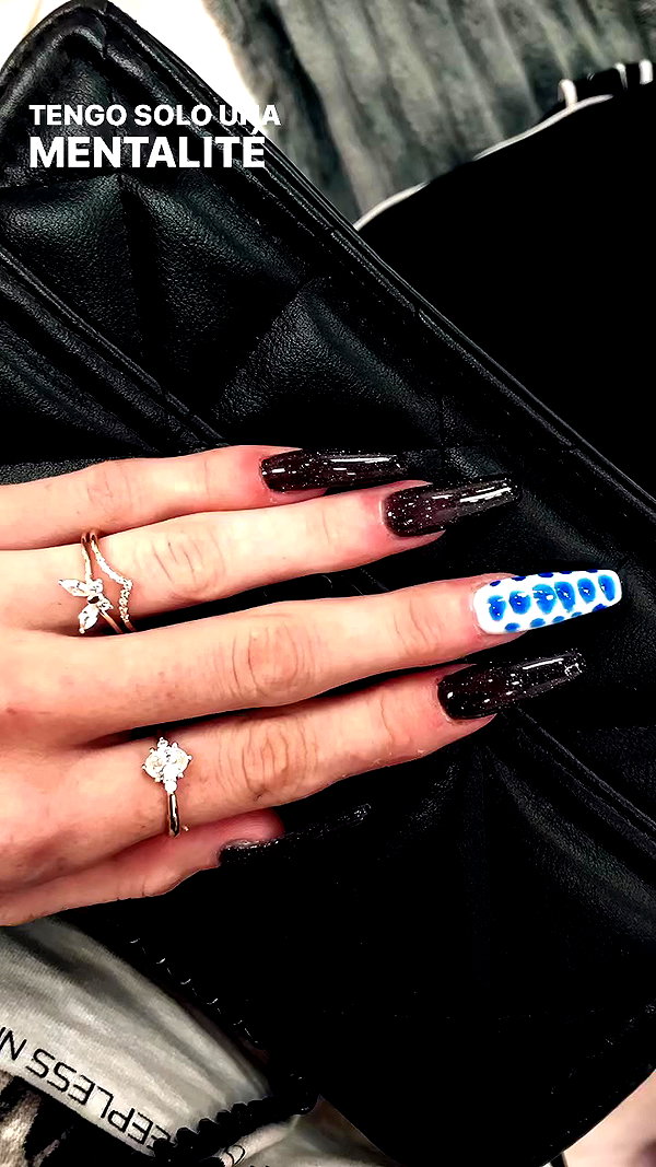 bitch_tattooist_17 archive video preview