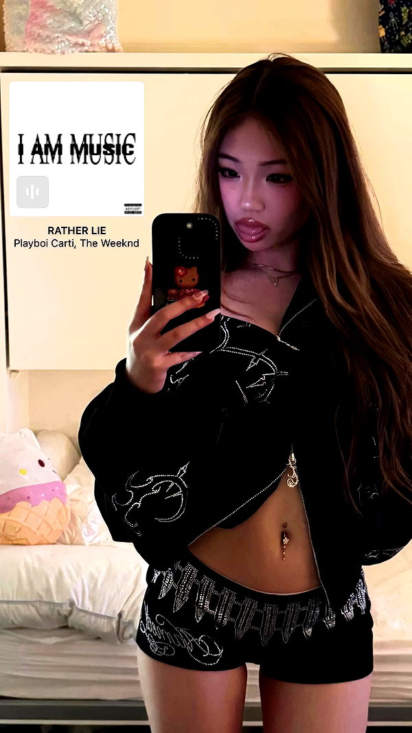 joycee.e archive video preview