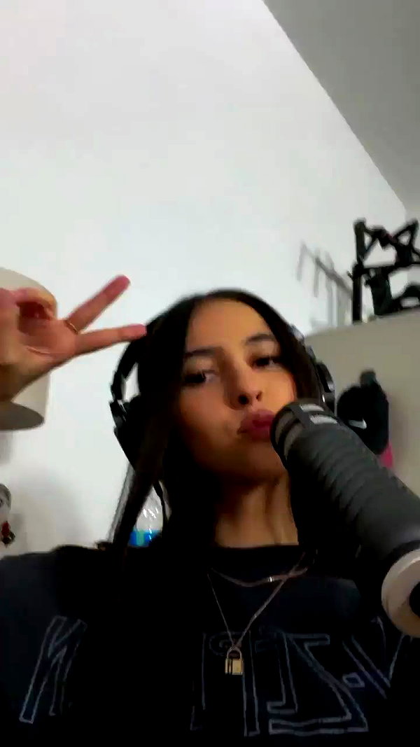 lesliemariemoreno archive video preview
