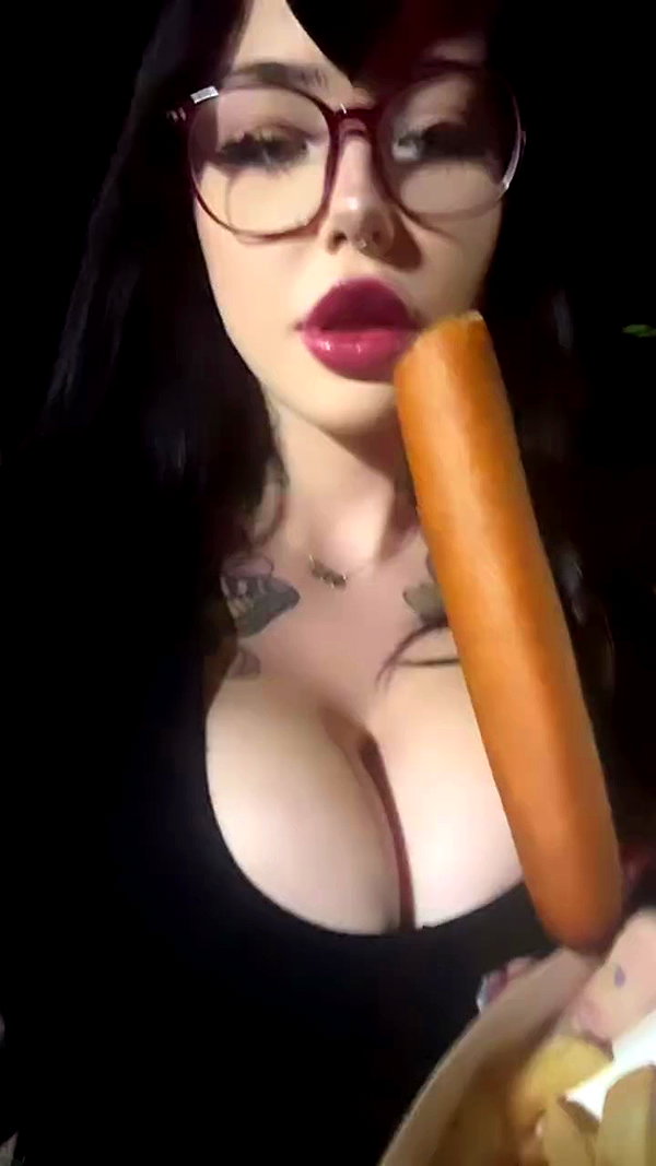 juneeberri archive video preview