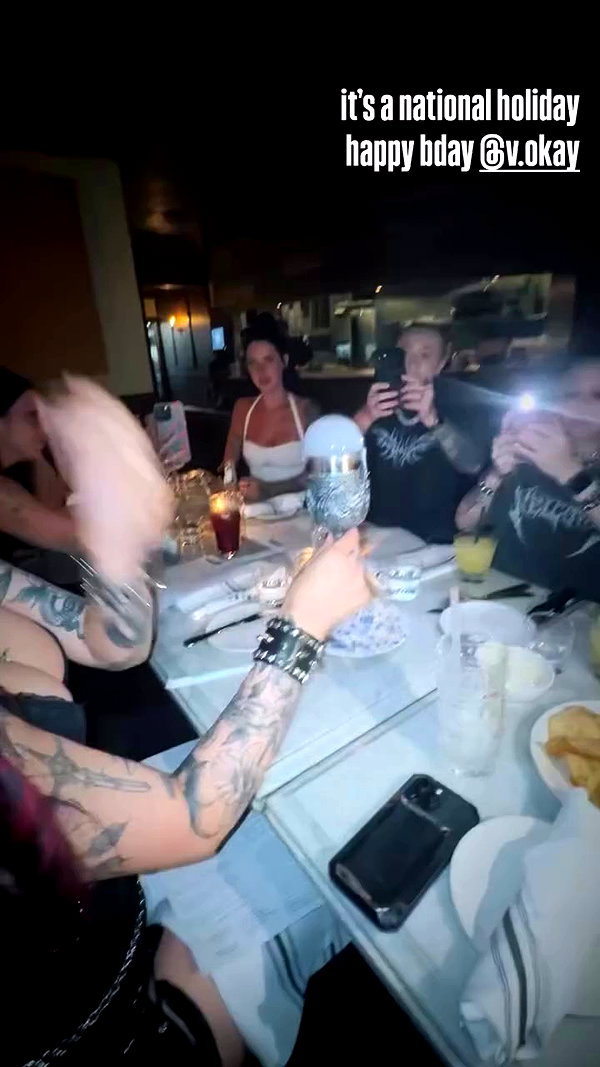 v.okay archive video preview
