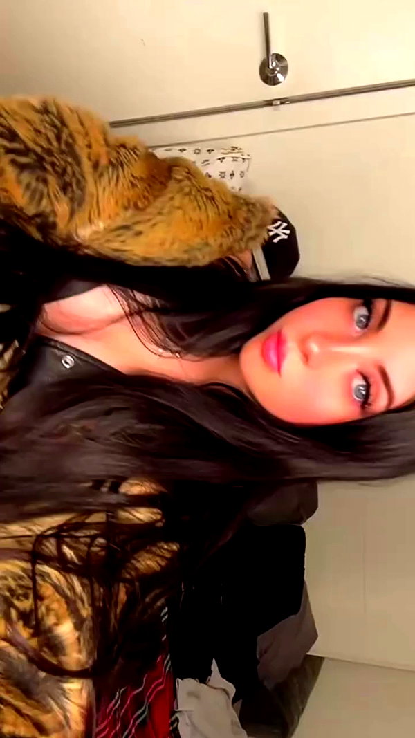 averyygraace archive video preview