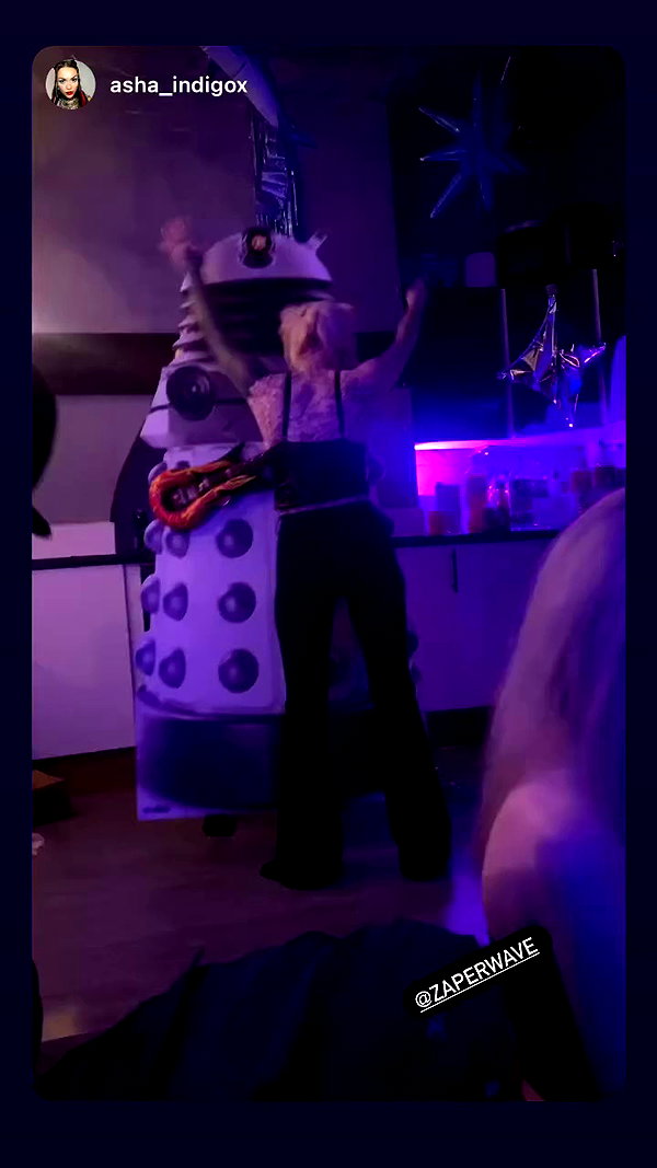 zaperwave archive video preview