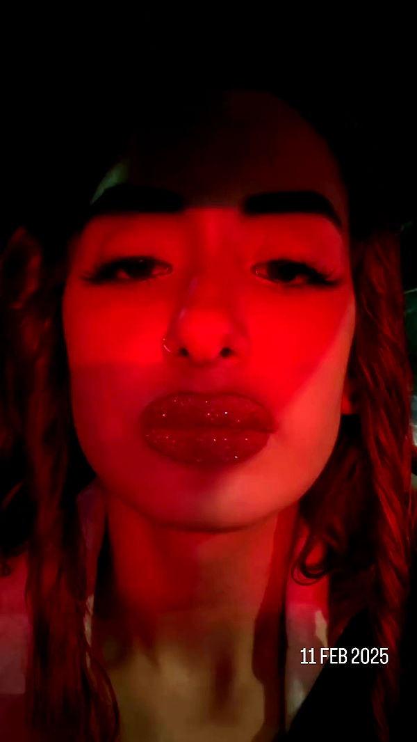 _lil_noa_ archive video preview