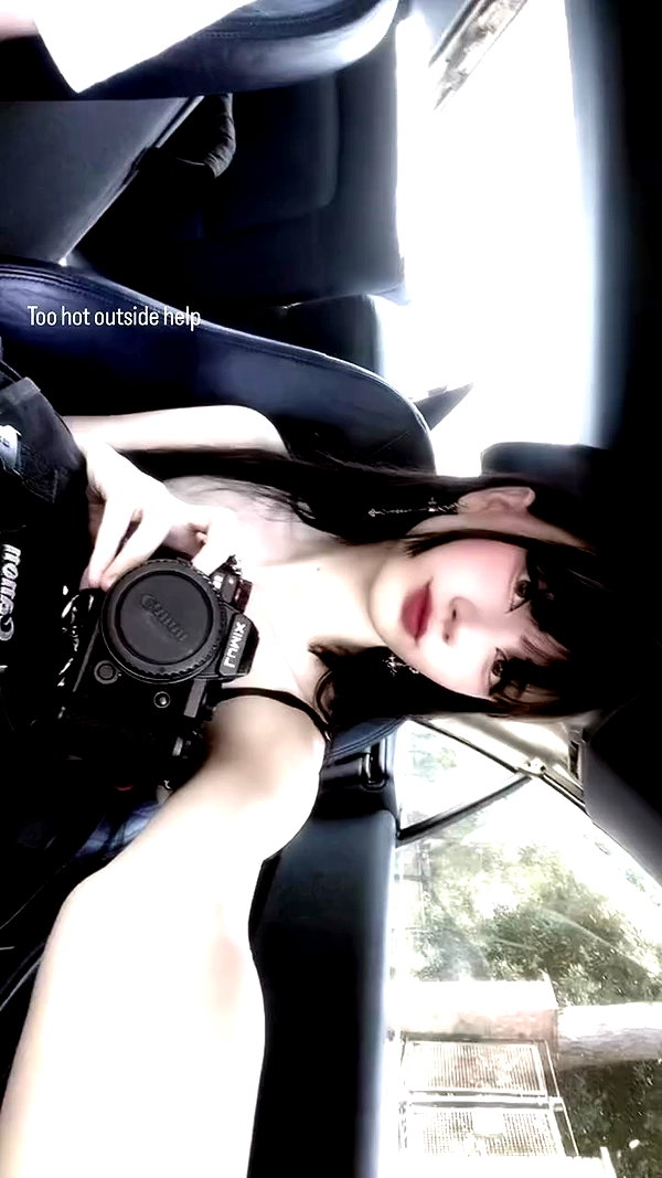fuckinncutee archive video preview