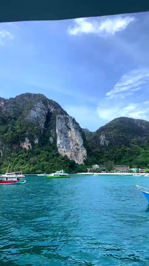 liori_hen archive video preview