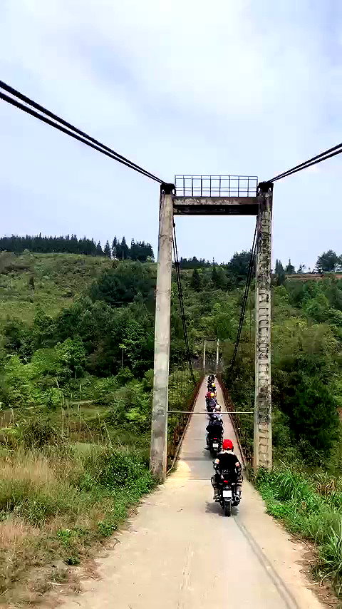 liori_hen archive video preview