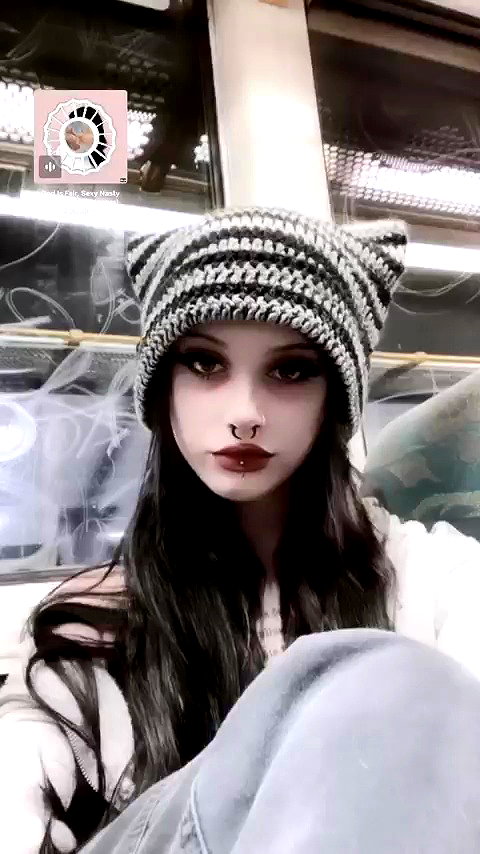 livindeadyaz archive video preview