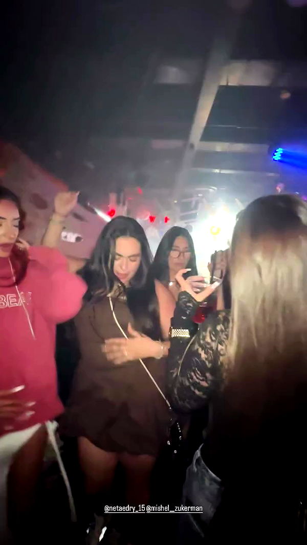 _lil_noa_ archive video preview