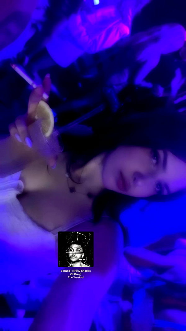 zoelegault_ archive video preview