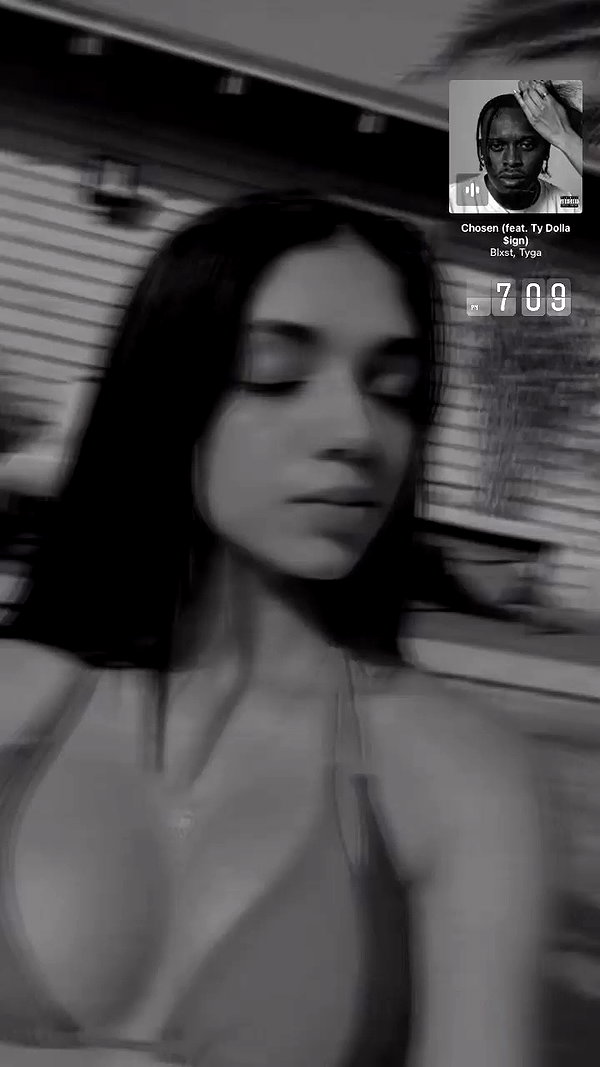 a.roniiiiii archive video preview