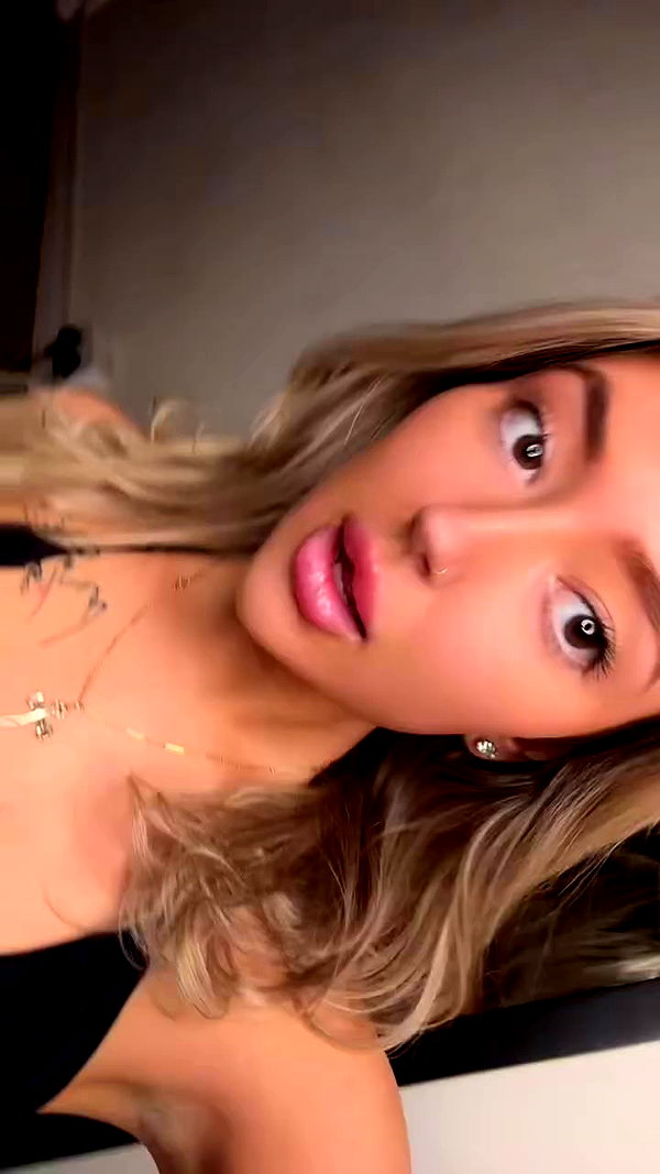 chlochristienx archive video preview